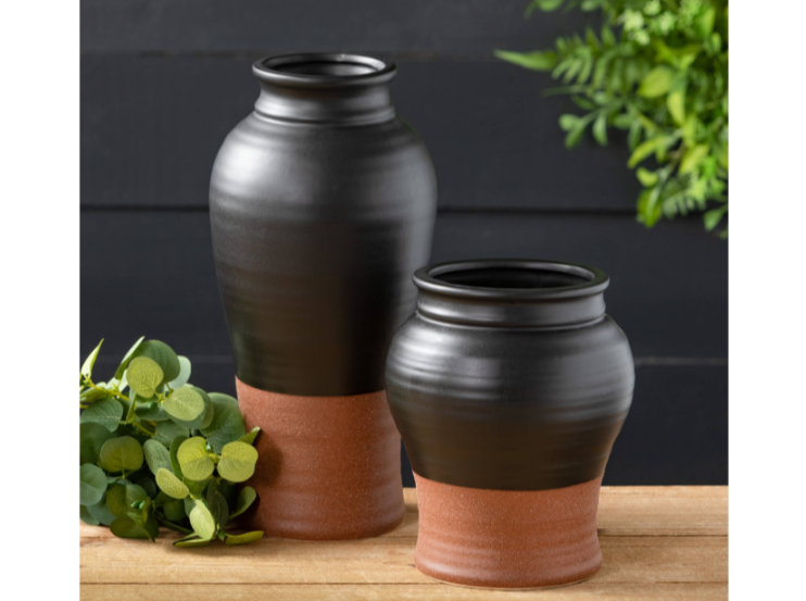 101. Vase Bl\brn 12"