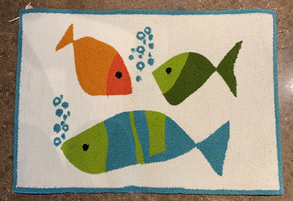 189. Fish Rug 2x3