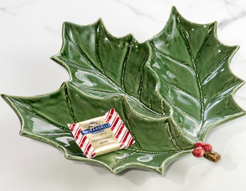 141 Holly Leaf Plate