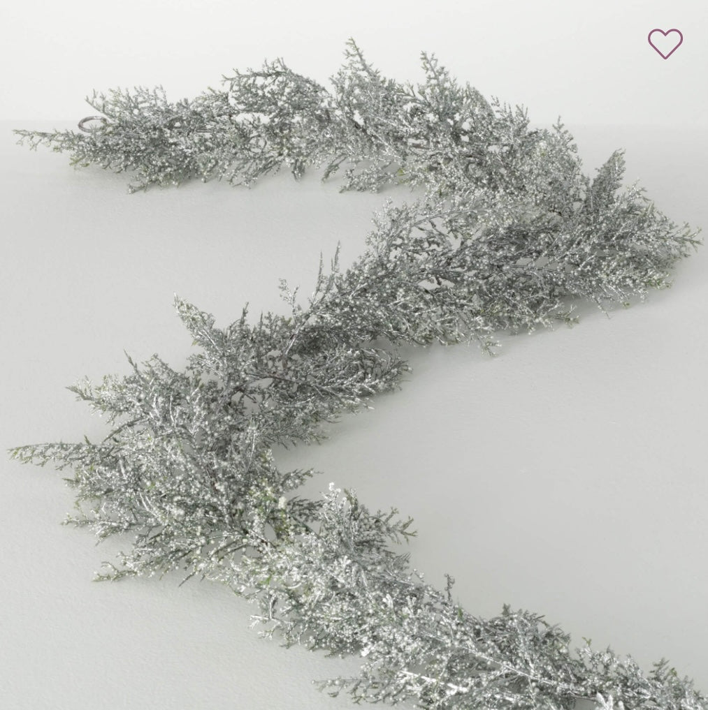 101 White Bubble Cedar Garland