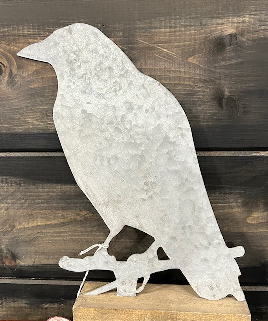104 Tin Crow Closed Beak
