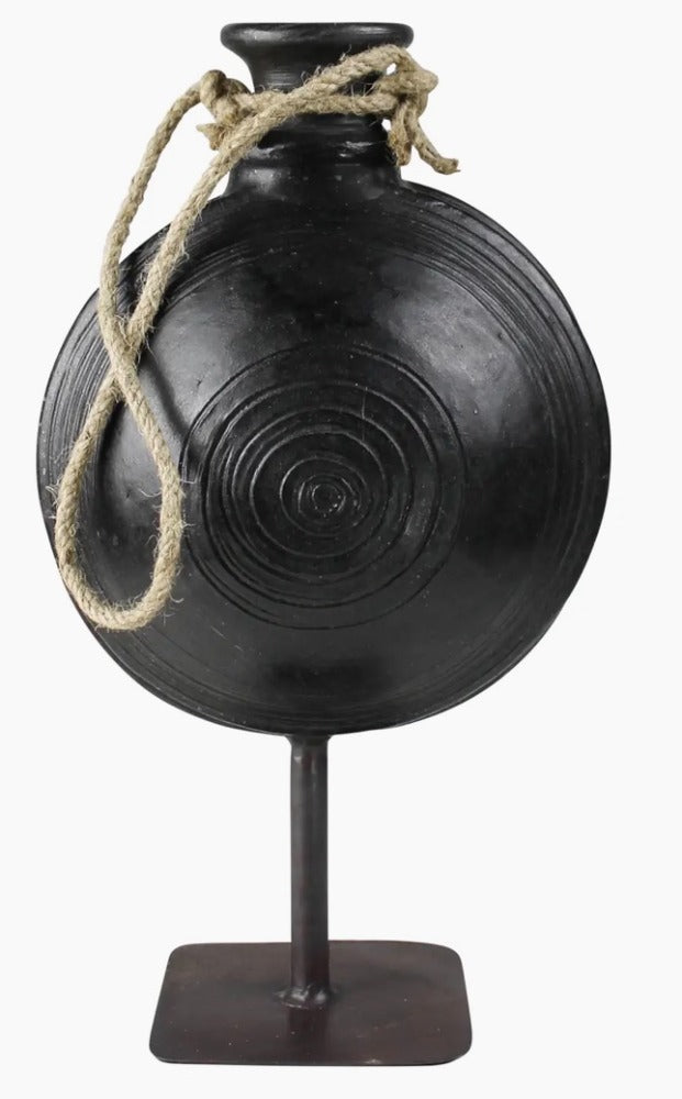 214. Clay Pot On Stand