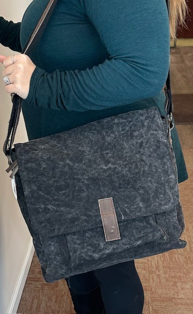 119. Bag Char Canvas