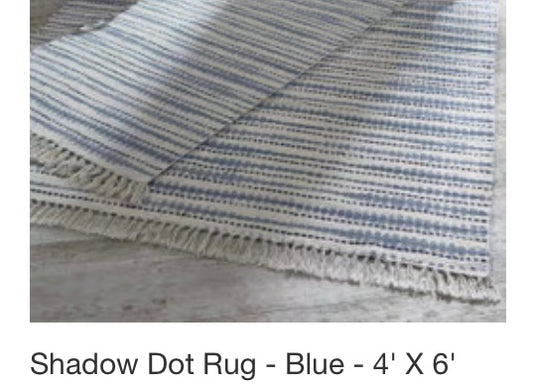 189  Shadow Dot Rug 4 x 6