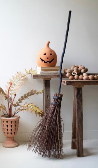 122 Witches Broom