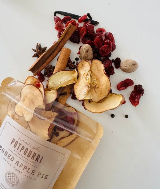 263  Simmer Baked Apple Potpourri