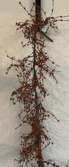 186. Orange Pip Berry Garland