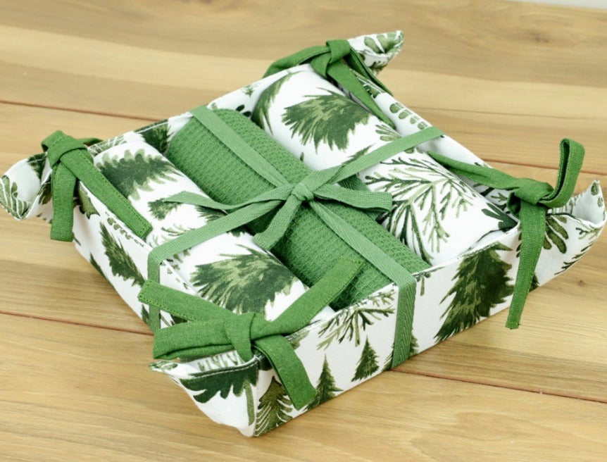 141  3 Piece Green/White Christmas Towel set in Cloth basket