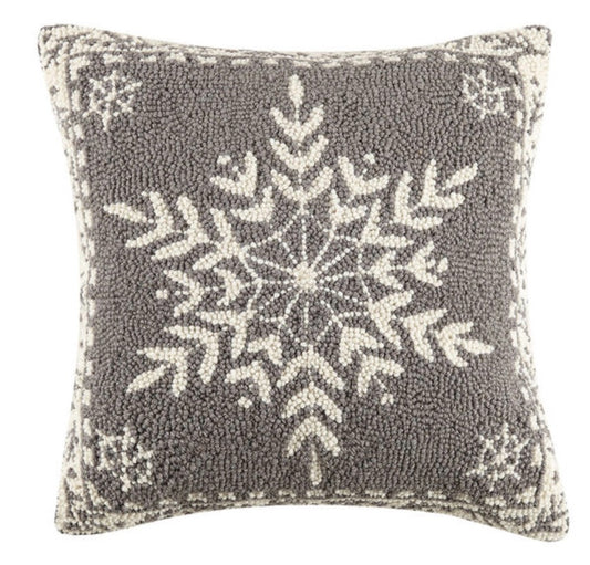 114.  Winter Snow Pillow