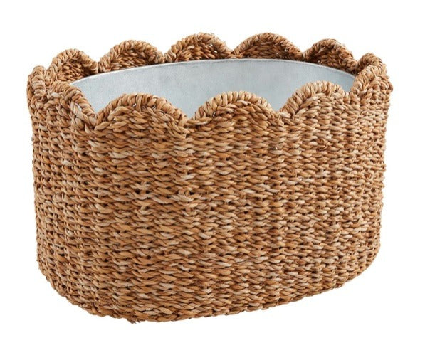 179. Woven Party Tub