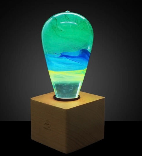 105. Alice Lamp