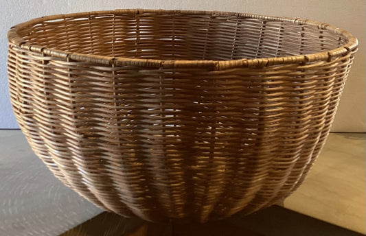 143. Liana Basket Lg