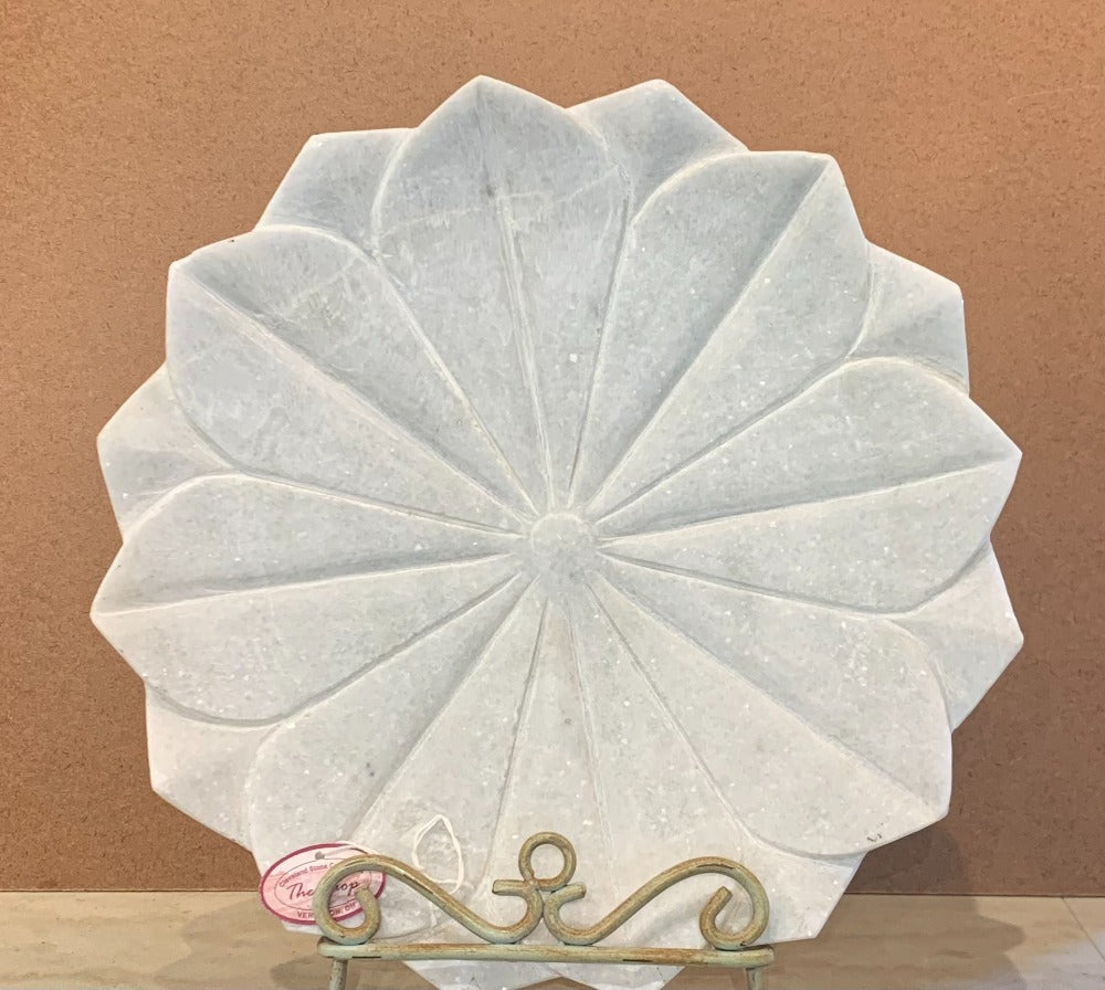 107. Marble Lotus Tray