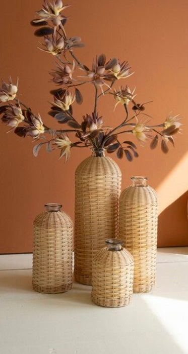 122 Rattan lg Vase