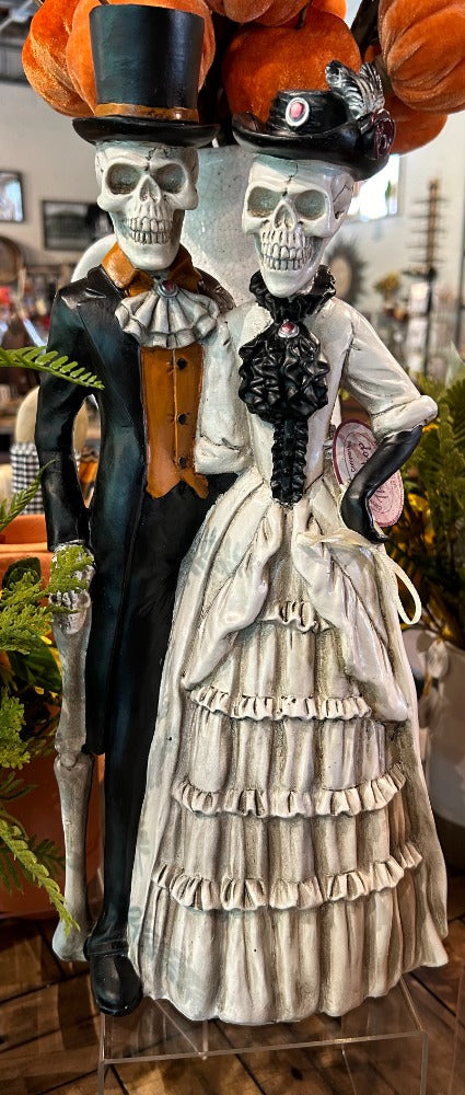 225  Formal Dressed Skeleton Couple