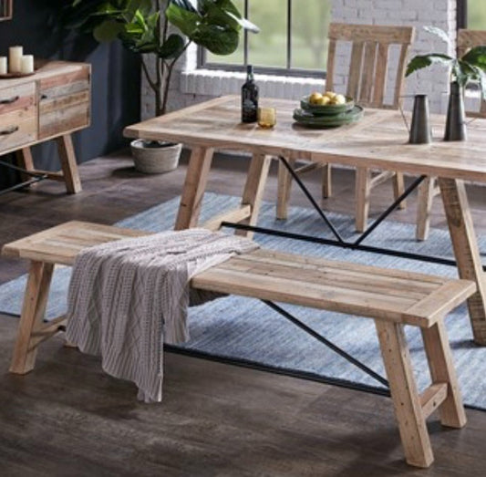 147. Sonoma Table/benches