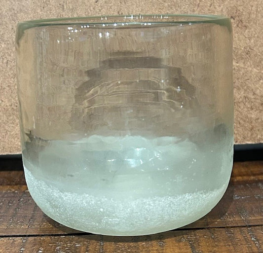 205. Frosted White Tea Lite